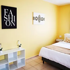 Apartamento Spectacular 2bdrs Apt In Willemstad