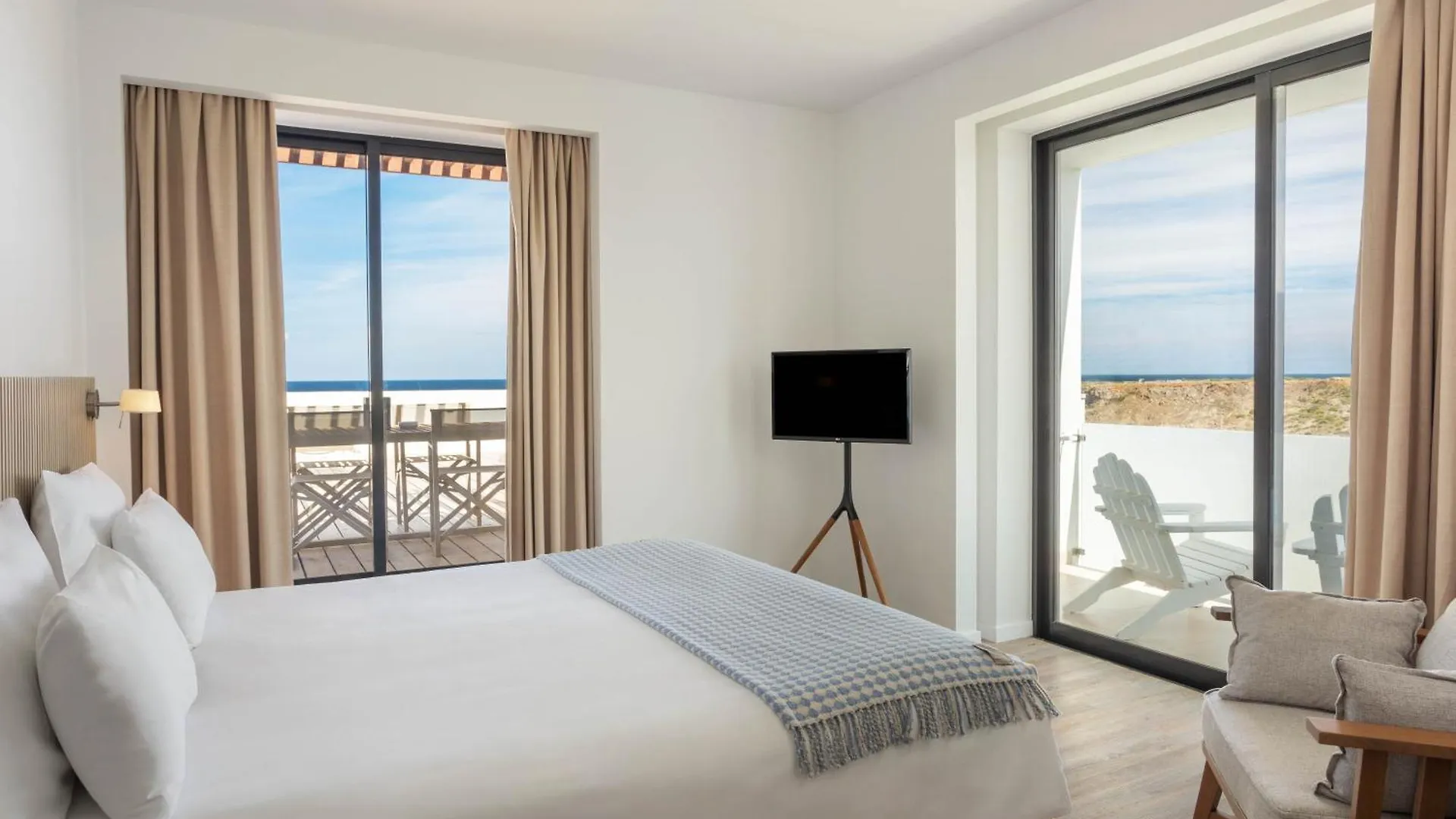 Memmo Baleeira - Design Hotels Sagres